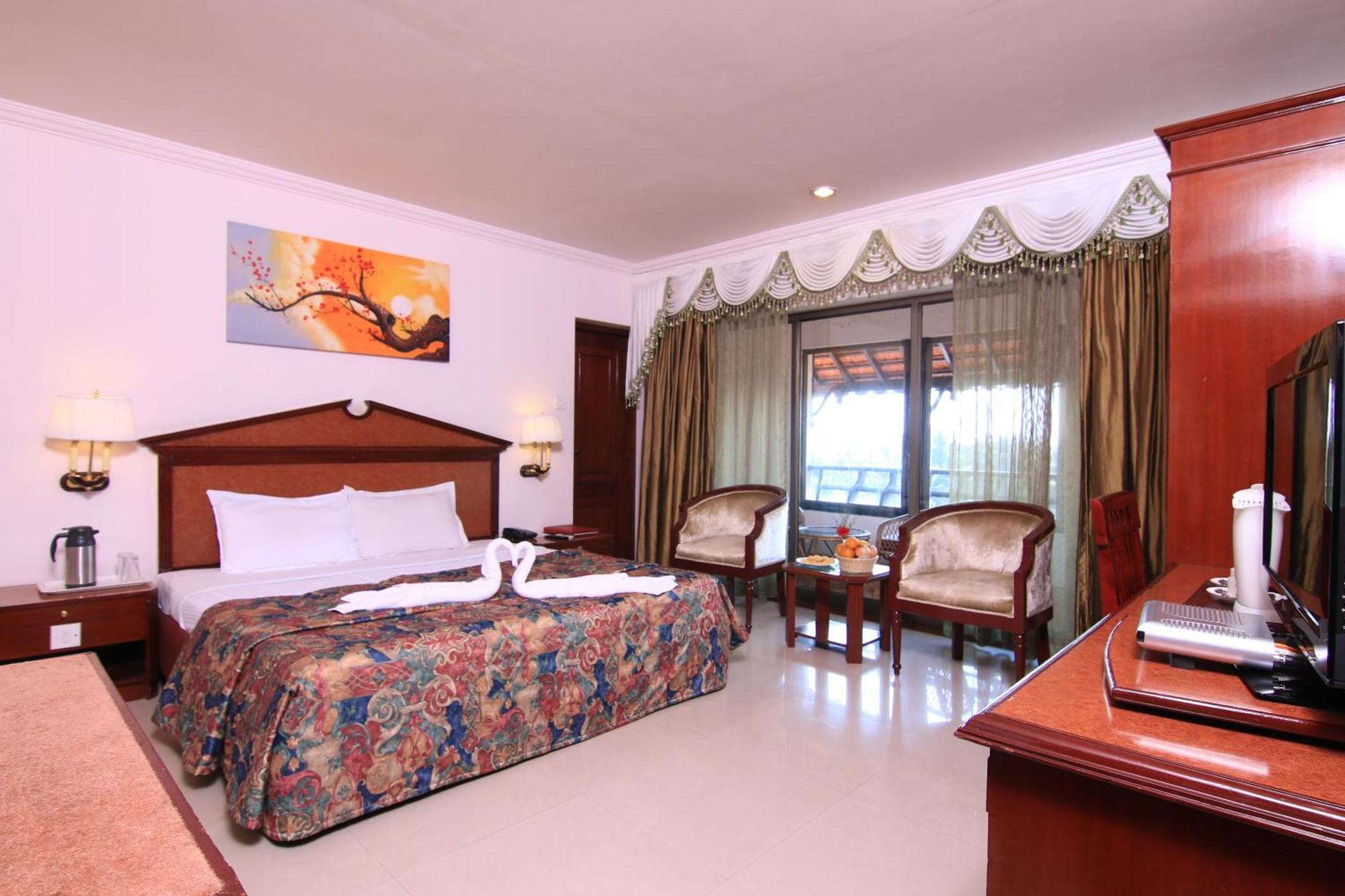 Westway Hotel Calecute Exterior foto